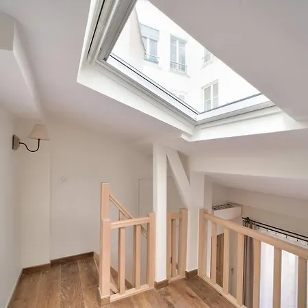 アパート Superbe Maisonnette Neuve Au Coeur De パリ